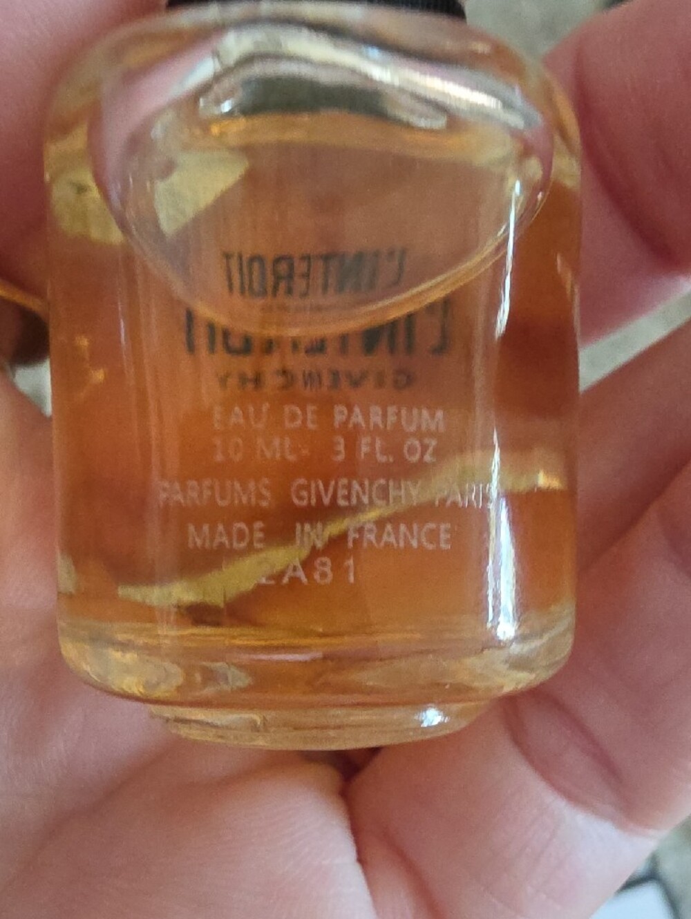 Givenchy L'Interdit - Picture 5 of 5